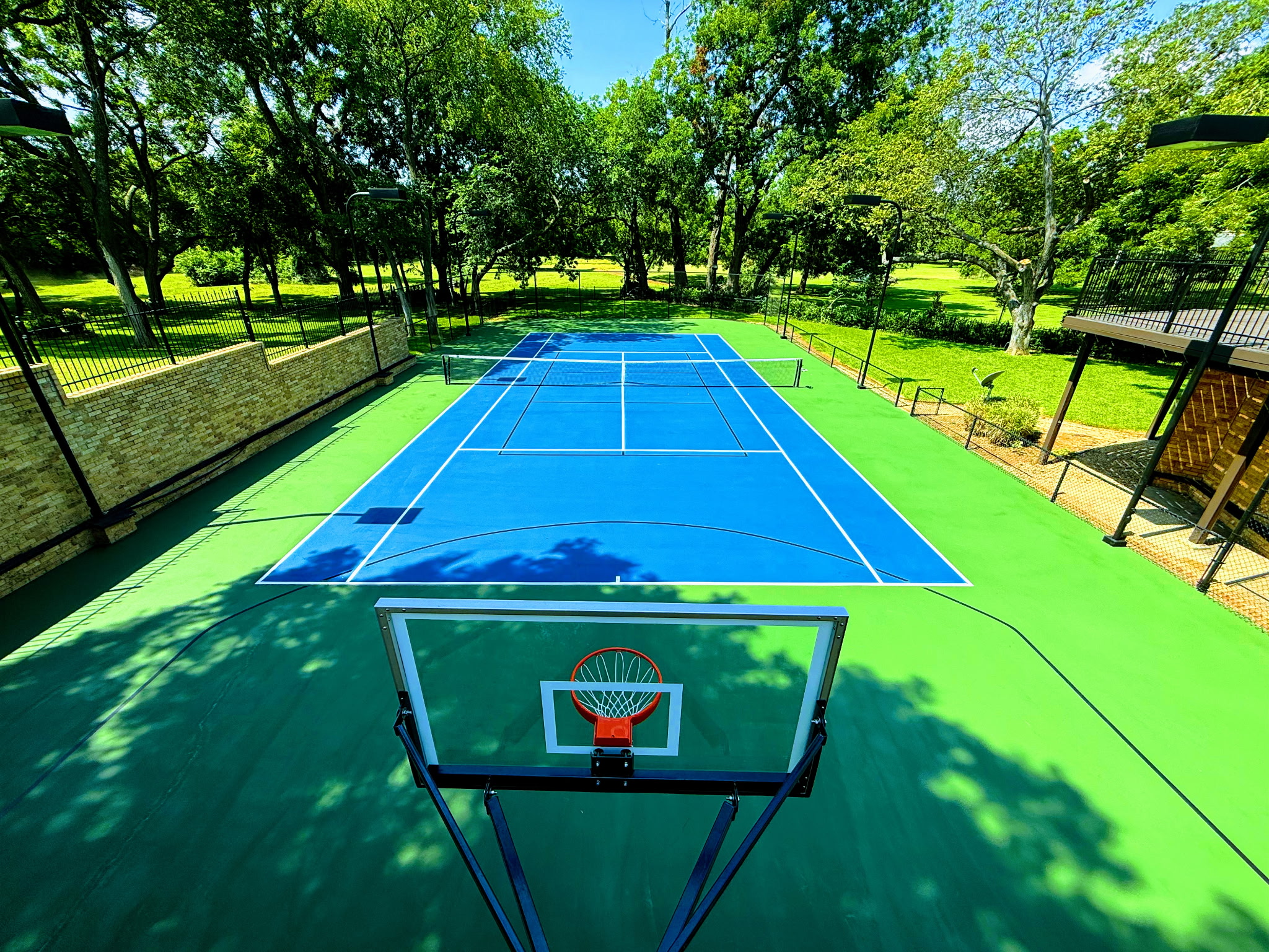 Multi-game court